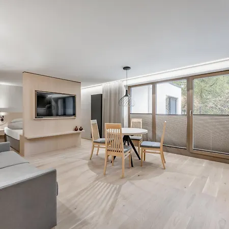 Haus Seldon Apartment